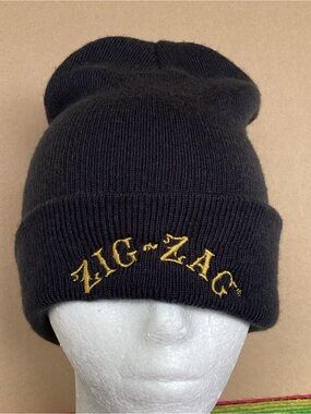 Port and company Zig-Zag Beanie Hat